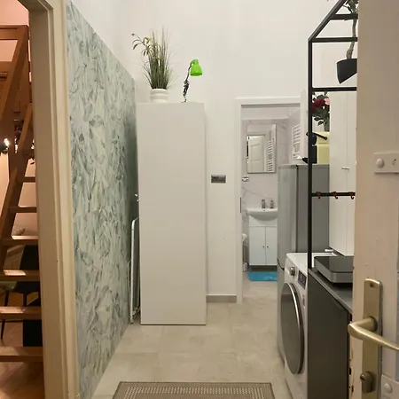 Apartment Christina Near Chain Bridge Budapest